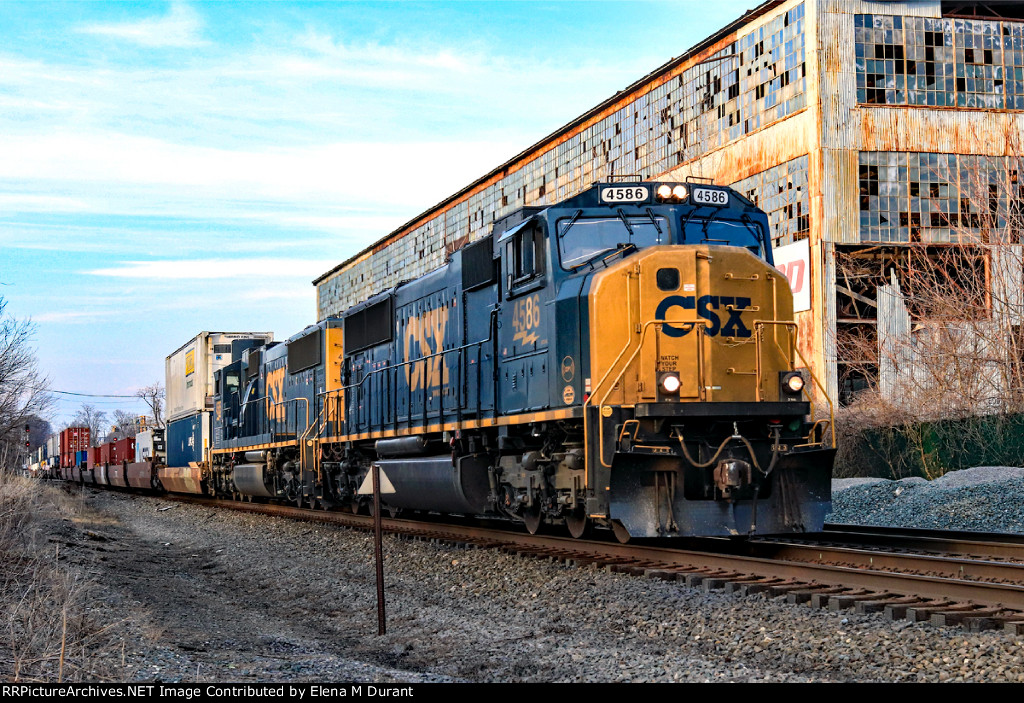 CSX 4586